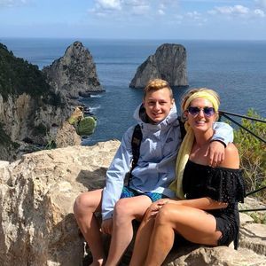 Meet your Posher, Kelli